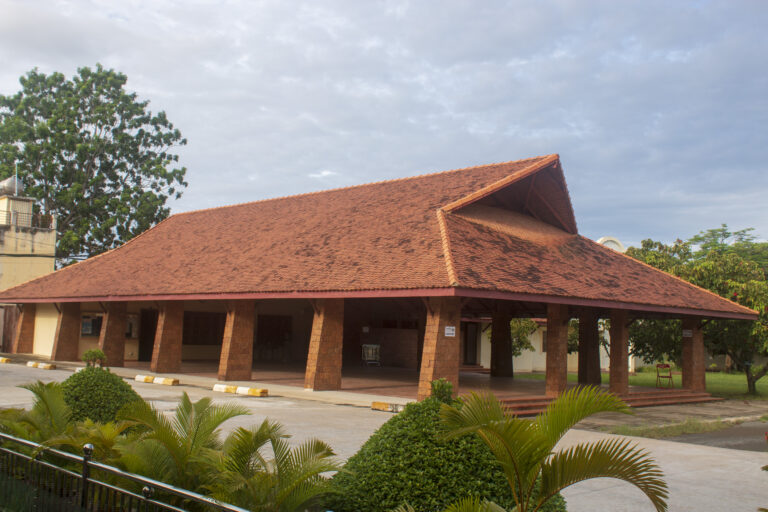 Canteen 2
